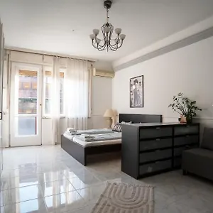 Madach Square Apartment